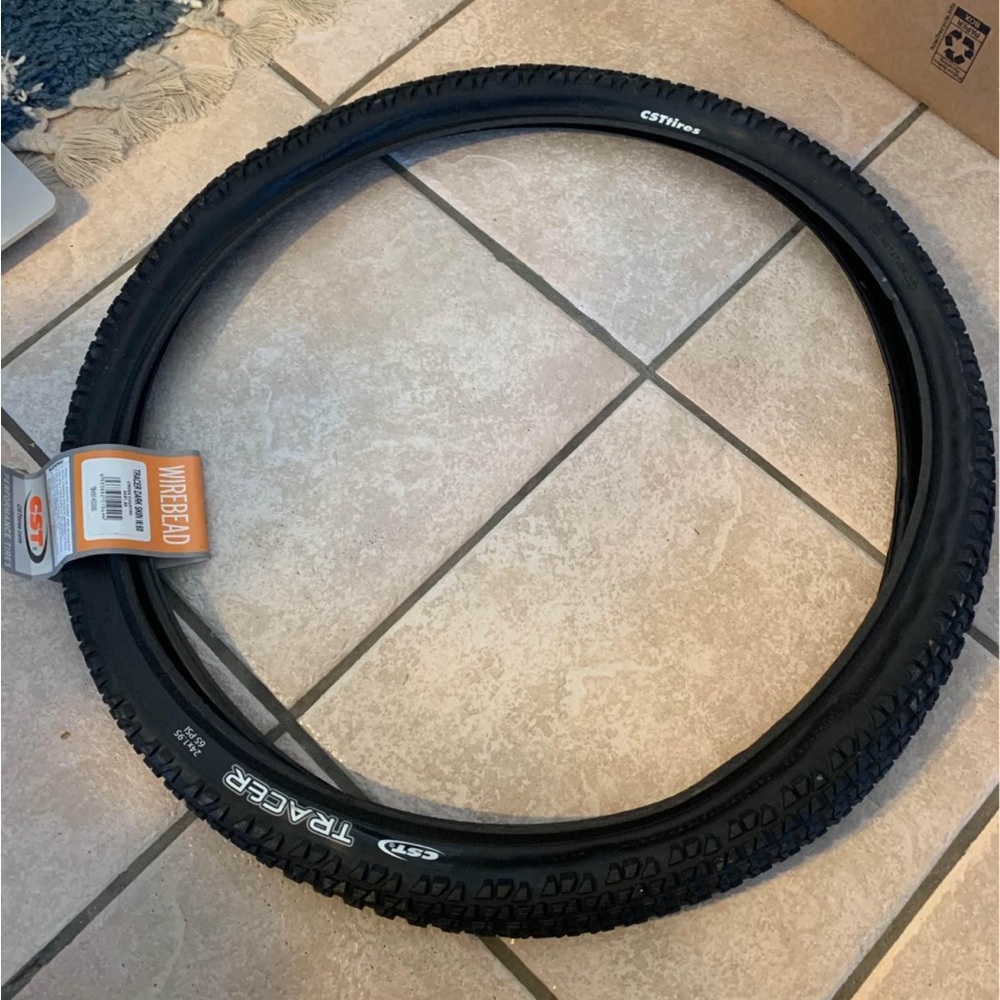 24 x 1.95 Bicycle Tire